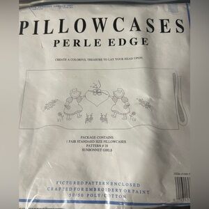Jack Dempsey Needle Art pillowcase with Perle edge, SUNBONNET GIRLS